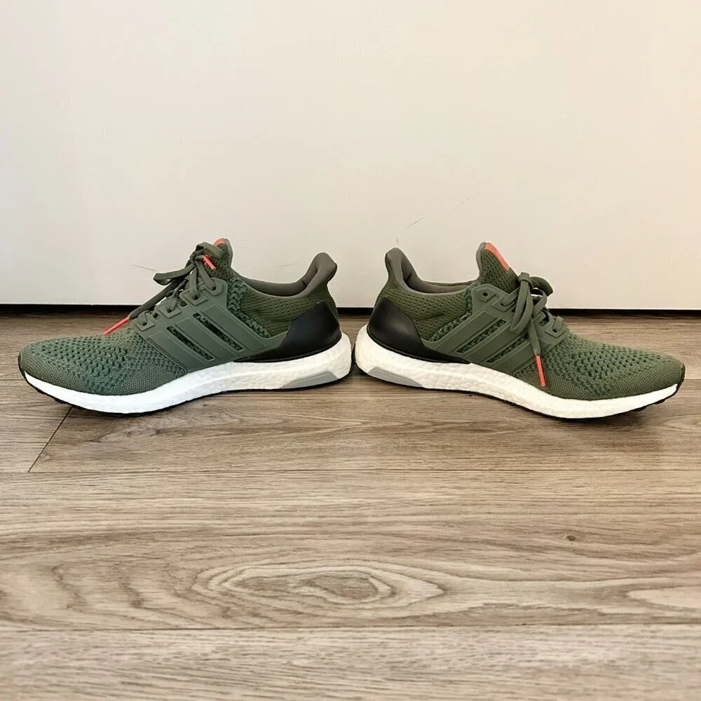 Adidas Men's Ultra Boost 1.0 Sneakers in Base Olive Green Size 8.5 LIKE NEW